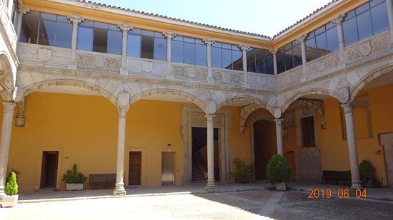 Palacio de Los Bracamonte